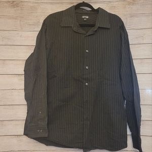 Apt9 XL Men's long sleeve button down shirt